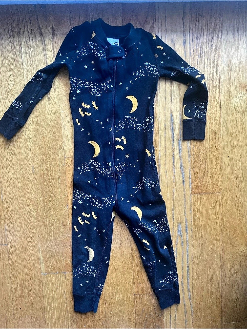 Hanna Andersson Halloween Moon & Star pajamas